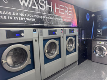 Premium Fully Managed Laundromat – High Cashflow, Zero Daily Involvement