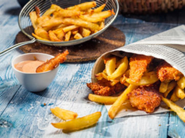 Spacious Fish And Chips with Four Bedroom Residence - Ref: 11469