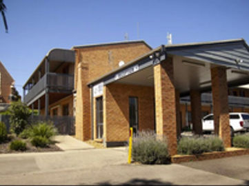 Bega Downs Motor Inn for Sale