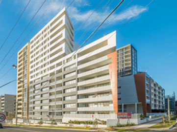 Spacious unit, great location