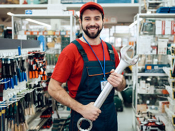 Iconic 70+ Year Hardware Business - Strong Sales & Huge Growth Potential!