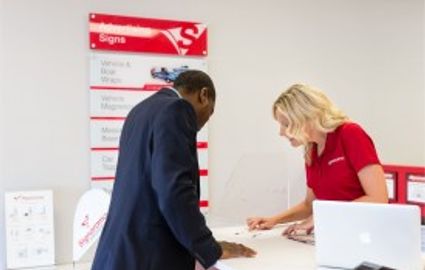Premier Signarama Franchise Opportunity | Thriving B2B Signage Market