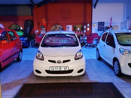 Motordealership / Vehicle Stand / Car Stand for Sale