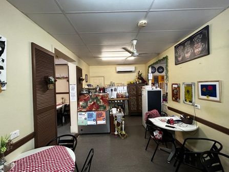 Eclectic cafe in a busy Neighbourhood Shopping Strip.