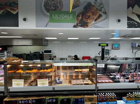 Ideal Business Opportunity. Owner Looking to Retire. Join National Retailers at QLD's Largest Homemaker Centre - Domain Central