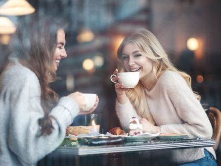 "Specialty Coffee & Caf