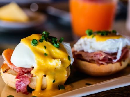 "Cafe and Gift Store"