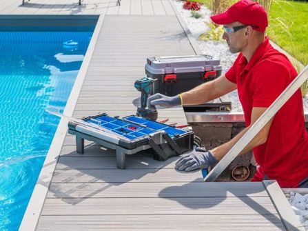 Swimming Pool Servicing Business in Griffith