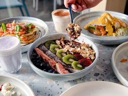 Popular Durk’s Cafe + Eatery Franchise For Sale – Easy Operations – Full Training and Support – Low Investment