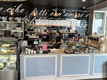 High-Potential Cafe Business For Sale – Prime Nedlands – Perth Location – Annual Turnover: Over $1M – Secure Lease – Strong Local Reputation – Loyal Customer Base – Asking Price: $395,000