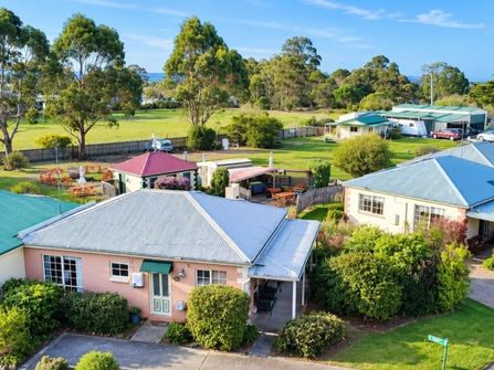 Rare East Coast Tasmania Profitable Accommodation Villas Cottages Separate DA Lots Sea Change Opp