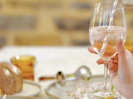 Barossa Valley Restaurant T.O. $2.5m+ P.A. Undermanagement Only Trading 7 lunches