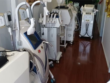 Top tier laser clinic for sale in Lane Cove lots of parking