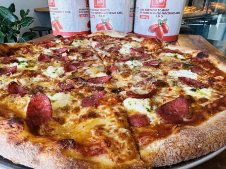 Pizza Shop /Cafe