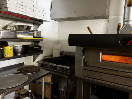Pizza Shop /Cafe