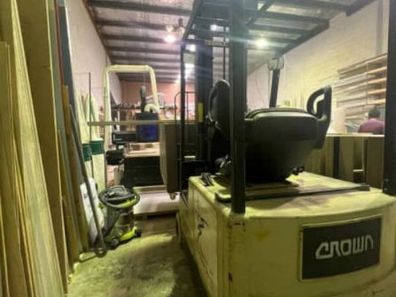 Business Equipment and Lease For Sale
