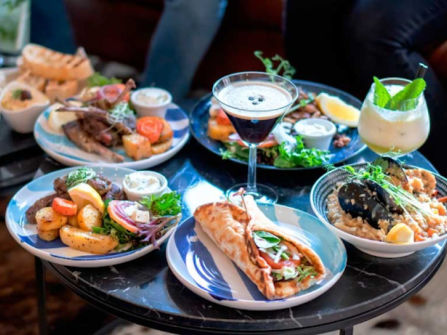 Iconic Greek Restaurant in Hobart Taking Approx. $25,000 p/w! (Our Ref: T556)