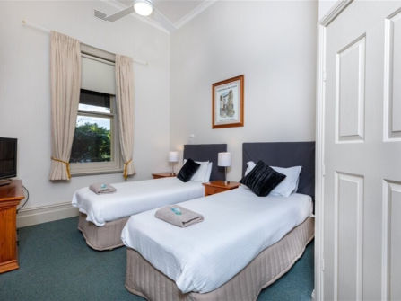 Daylesford/Macedon Ranges Accommodation Gem For Sale at $2.2mil
