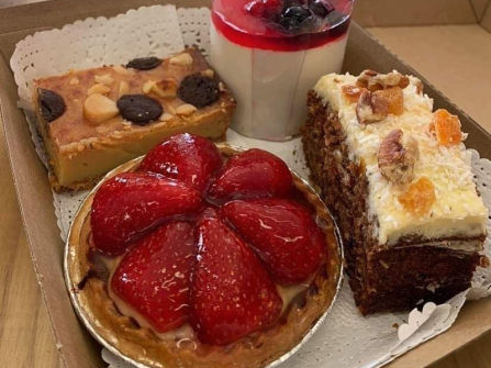 UNDER OFFER - Best Cafe in Town