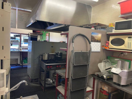 Authentic Italian Pizza & Pasta Shop For Sale