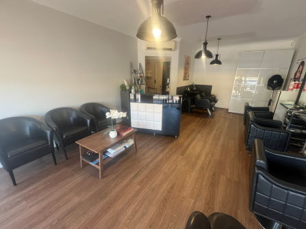 Fantastic Hair Salon in a Prime Location on Albany Highway