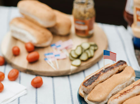 Profitable CBD Eatery $518K Revenue with $169K Net Profit