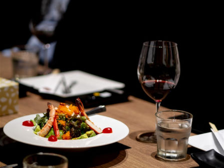Established & Stylish Bistro  Exceptional Opportunity 5626