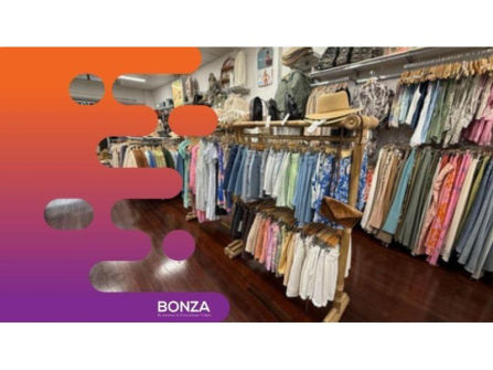 21026 Profitable Surf Shop - Run Under Full Management
