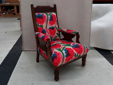 BANKSIA LOUNGES - ESTABLISHED FURNITURE BUSINESS FOR SALE - POA