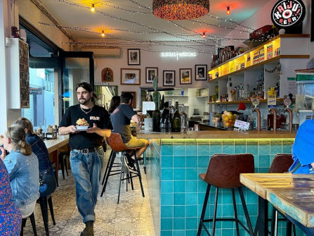 ALL OFFERS CONSIDERED - TACOS Y LIQUOR GEELONG FOR SALE