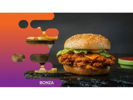 36122 Authentic American-style Burger Venue - High-Traffic Location