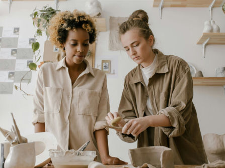 Established and Creative E-Commerce Brand