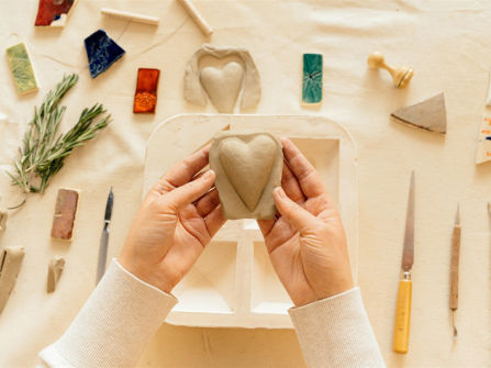 Established and Creative E-Commerce Brand