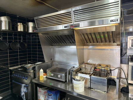 5-Day Corporate Cafe, Parramatta CBD | Prime Corner, 100+ Seats, 30kg Coffee pw