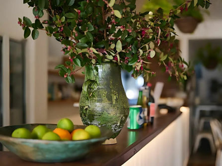 Sundance Taverna: Grab Your Slice of Coastal Paradise with this Thriving Cafe & Bar in Lively Urunga!