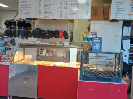 Café / Lunch Bar For Sale