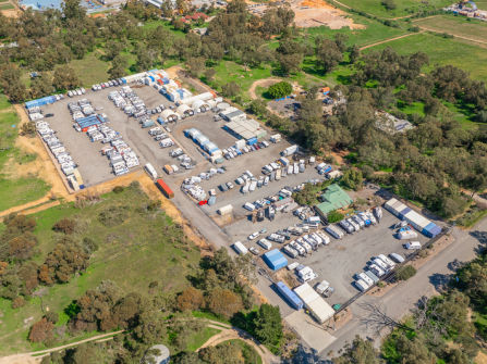 Profitable Storage Business including Freehold 