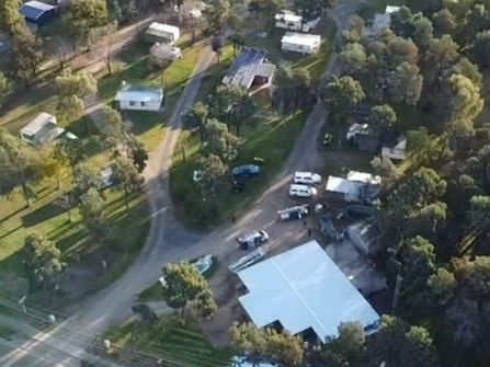 WELL PRESENTED CARAVAN PARK - RIVERINA DISTRICT - NEW SOUTH WALES