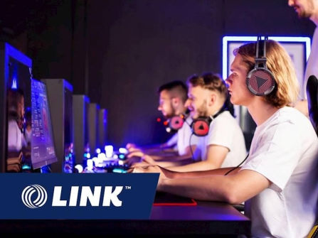 Internet Cafe | Cybercafe | Karaoke Vending Machine | Under Management In Brisbane South