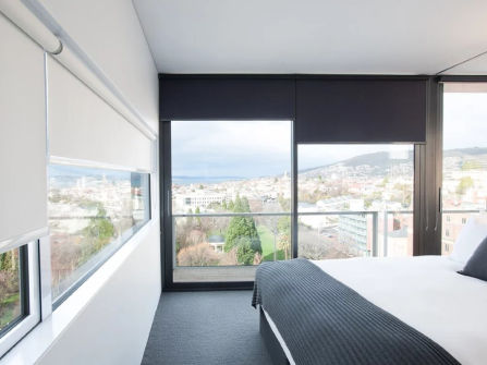 Curtain and Blind Retailer in Hobart, Trading Since 1998! (Our Ref: T548)