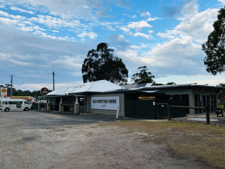 Woodside Beach Hotel - Brand new 25 year lease to be negotiated
