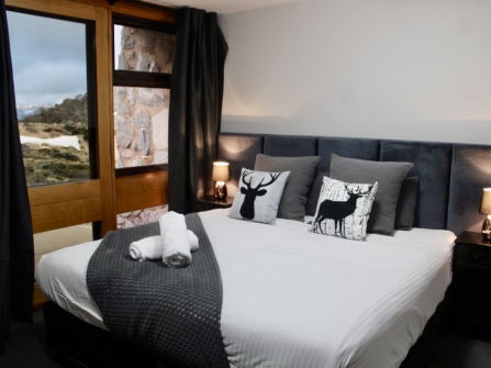 Rare Perisher 5 Star Ski Lodge for sale - Short Lease