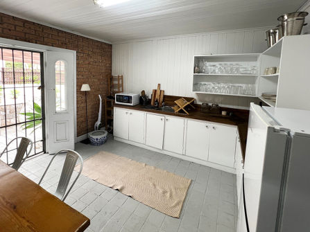 LIQUOR STORE FOR SALE - INNER SUBURB