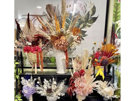FLORIST GARDENS FOR SALE