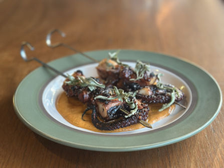 PREMIUM LICENSED WINE BAR & RESTAURANT – A RARE OPPORTUNITY