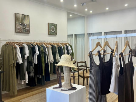 High-End Fashion Boutique  Exclusive Brands & Prime Location