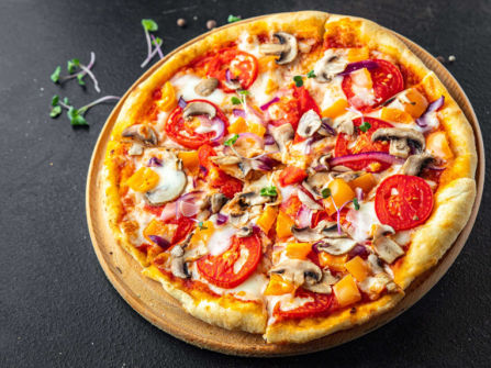 Takeaway Pizza & Bar w/ extras