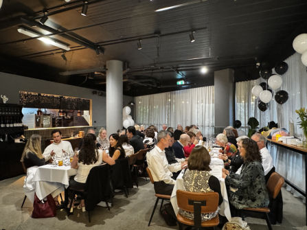Richmond's Only Restaurant with Yarra River Views SV1579
