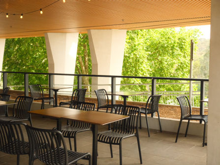 Richmond's Only Restaurant with Yarra River Views SV1579
