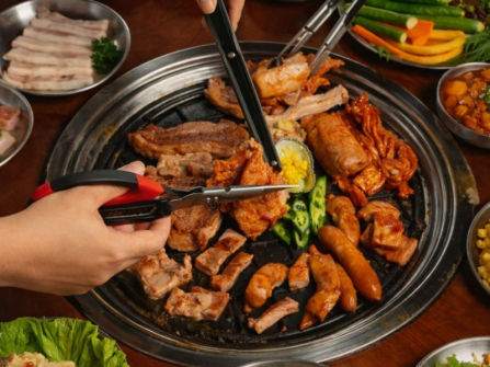 Sunnybank's Premier K-BBQ: Owners must sell, Complete Walk-In Walk-Out Sale-Contact Us Now!